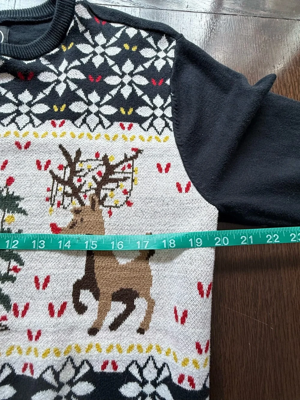 Volcom Black Holiday Reindeer Crewneck Sweater large